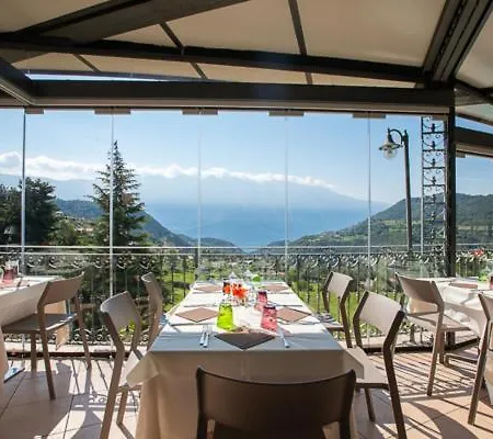 Hotell La Fenice E Sole 3*