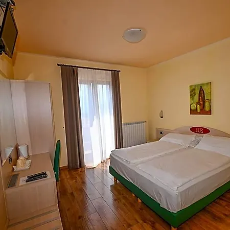 Hotel La Fenice E Sole Tremosine