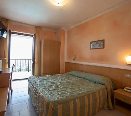 Hotel La Fenice E Sole Tremosine